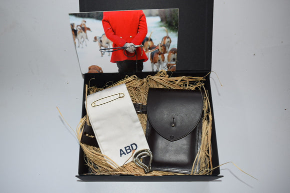 Mounted Phone Case & Personalised Hunting Stock Gift Box
