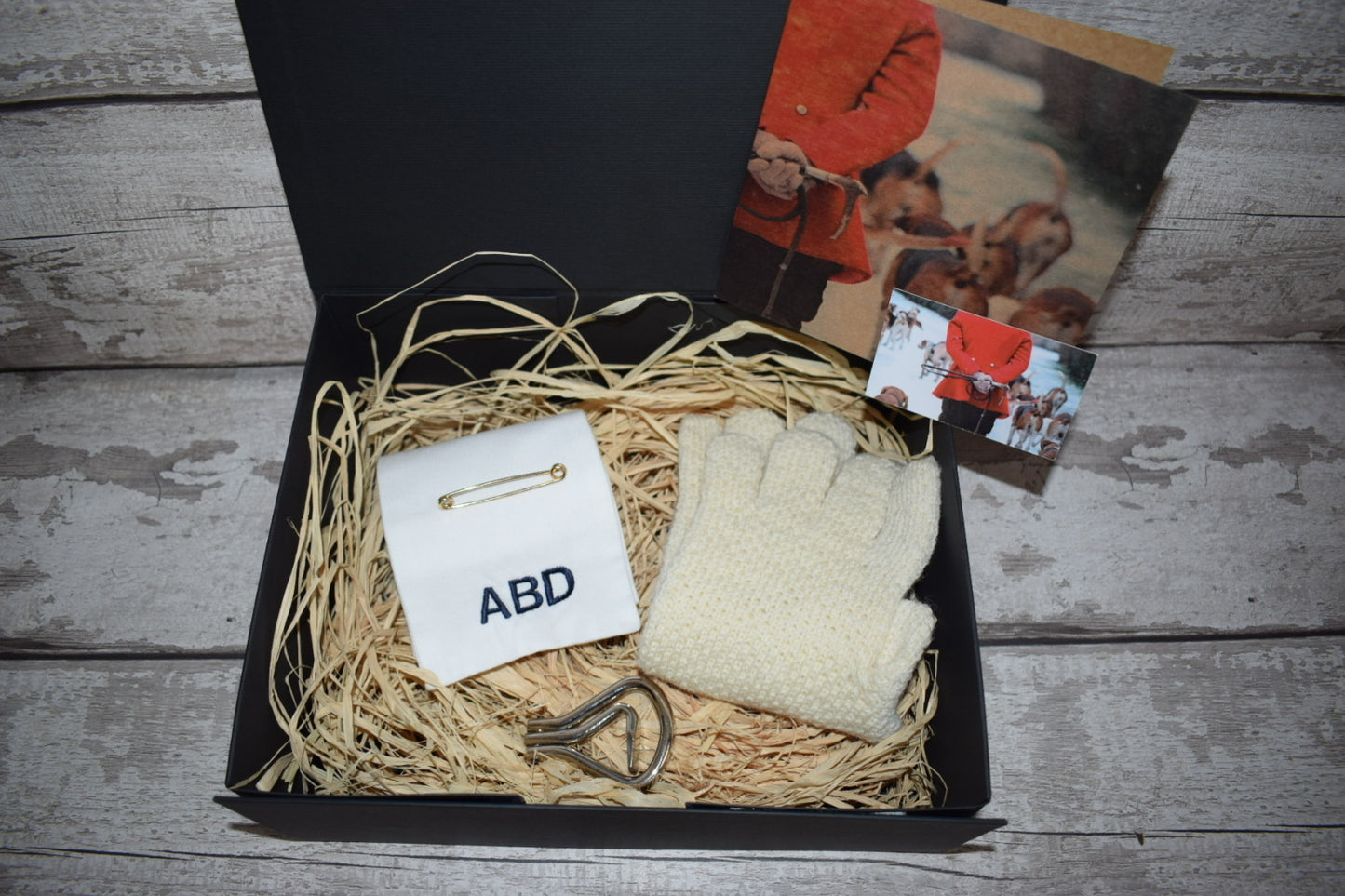 Personalised Stock & Gloves Hunting Gift Box